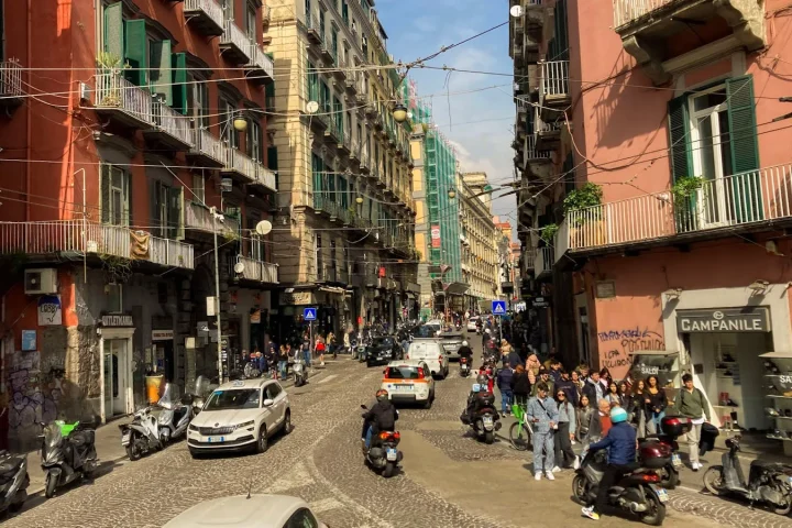 Visiter Naples en famille en 3 jours : itinéraire rythmé et conseils pratiques