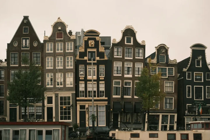 À Amsterdam avec des enfants, le quartier compte avant la liste des visites
