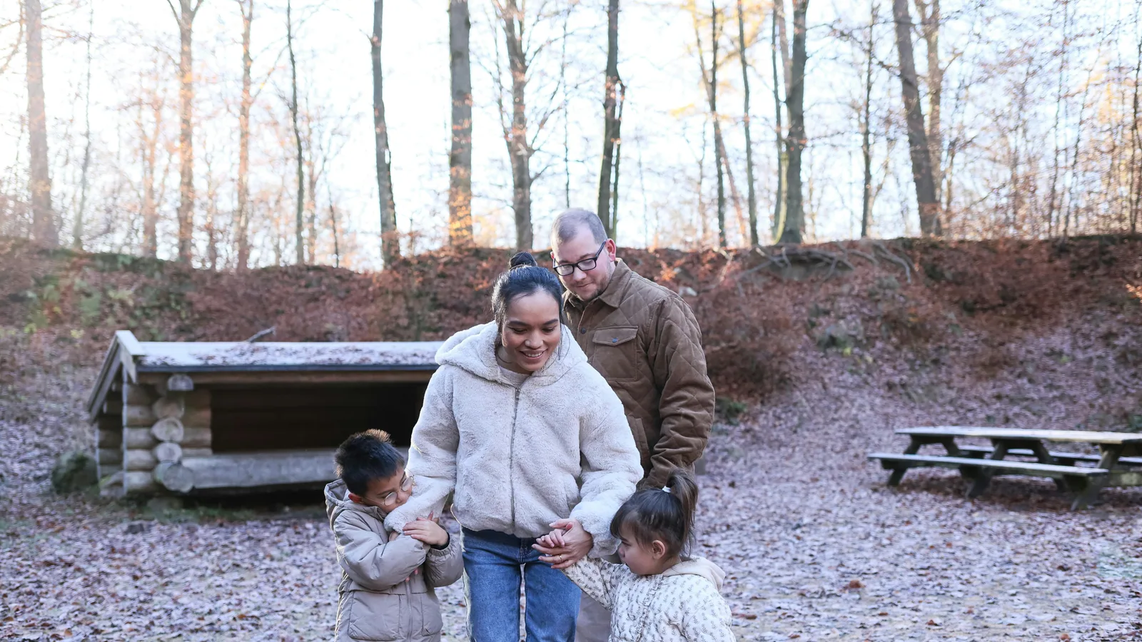 En famille nombreuse, le voyage se gagne souvent dans les détails pratiques