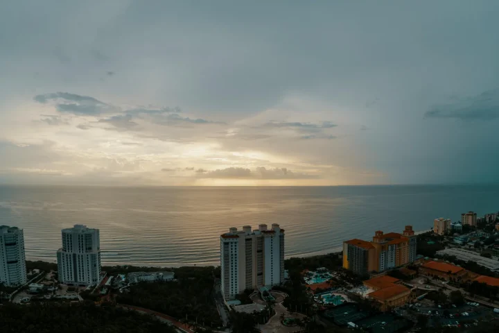 Floride en famille : comment préparer un voyage sans se retrouver à courir partout sous 38 degrés