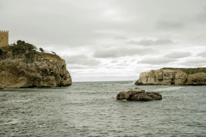 Plages en Europe avec des enfants : comment choisir sans se tromper de destination ni de rythme