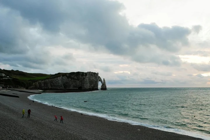 Plages faciles avec enfants : comment choisir la bonne, sans se tromper de secteur