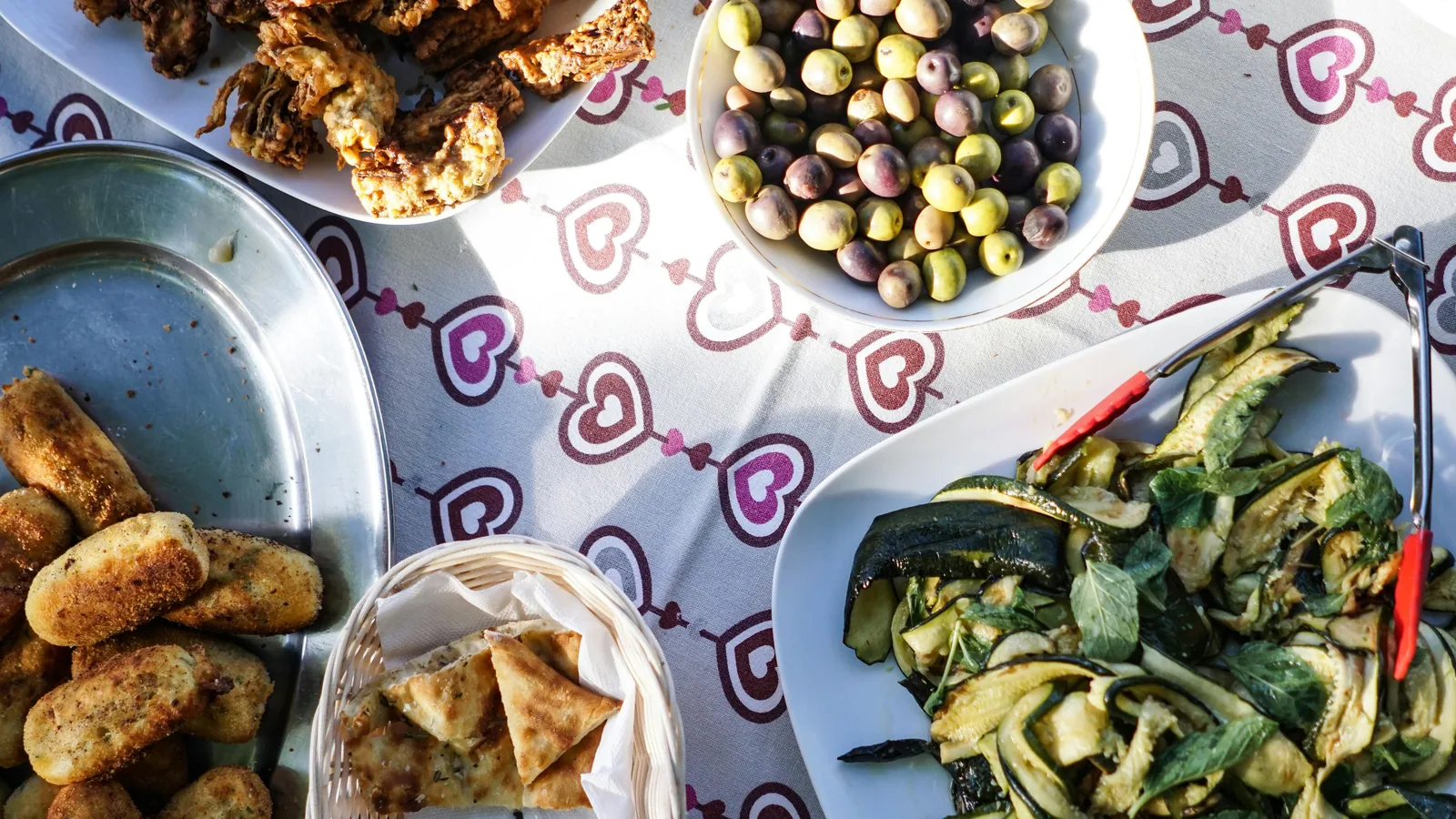Recettes grecques à faire goûter aux enfants : par où commencer sans se compliquer la vie