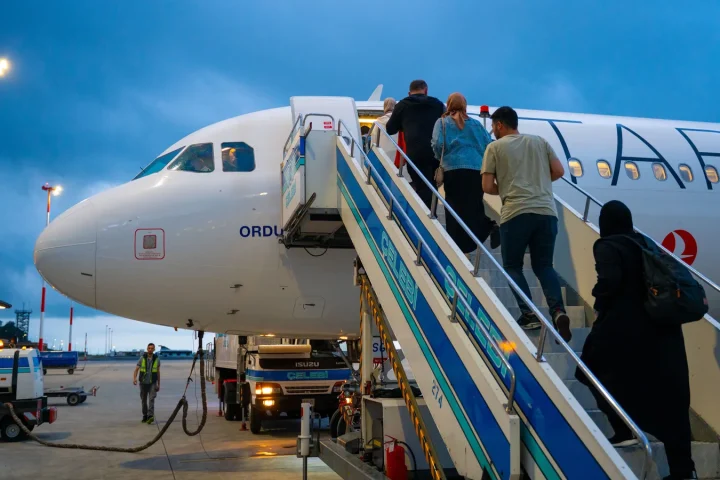 Santé en voyage avec enfants : les arbitrages à faire avant de partir