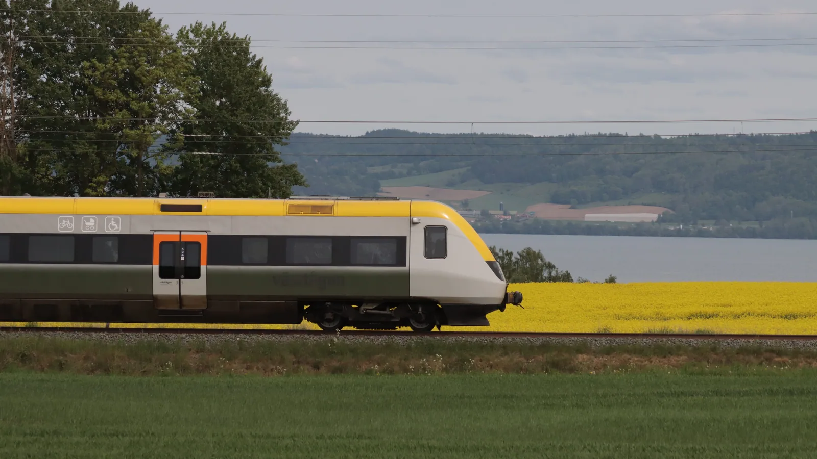 Voyager en train avec des enfants : comment s&rsquo;organiser sans se retrouver à bout