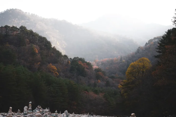 Voyage en automne avec des enfants : comment choisir sans se tromper de destination