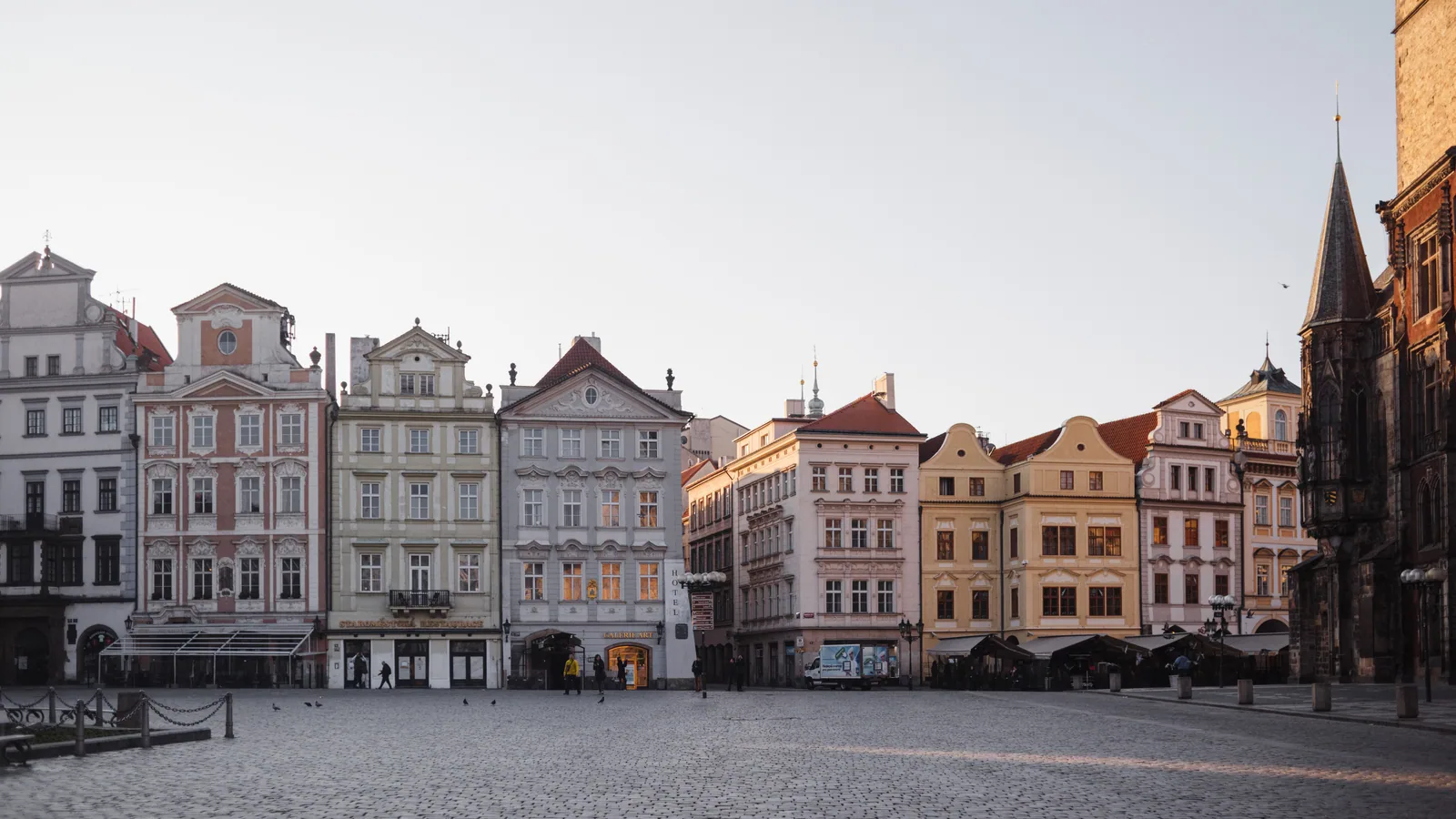 À Prague, ce qu’on garde, ce qu’on allège, ce qu’on rate sans regret